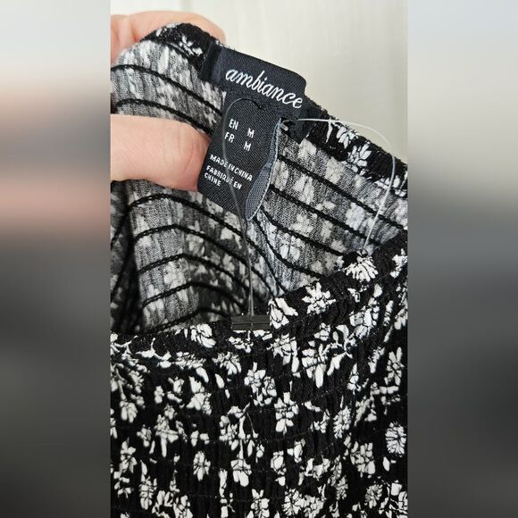 Floral Black and White Halter Dress - Picture 5 of 5